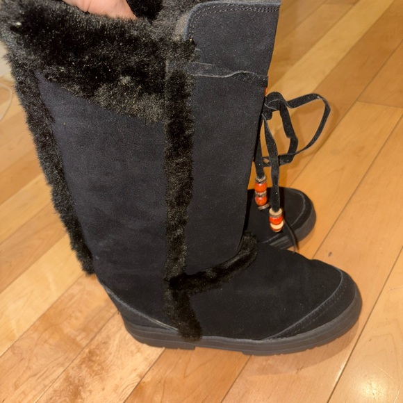 Lace up UGG boots - Picture 8 of 11